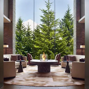 Higashiyama Village, A Ritz-carlton Reserve 5* Niseko